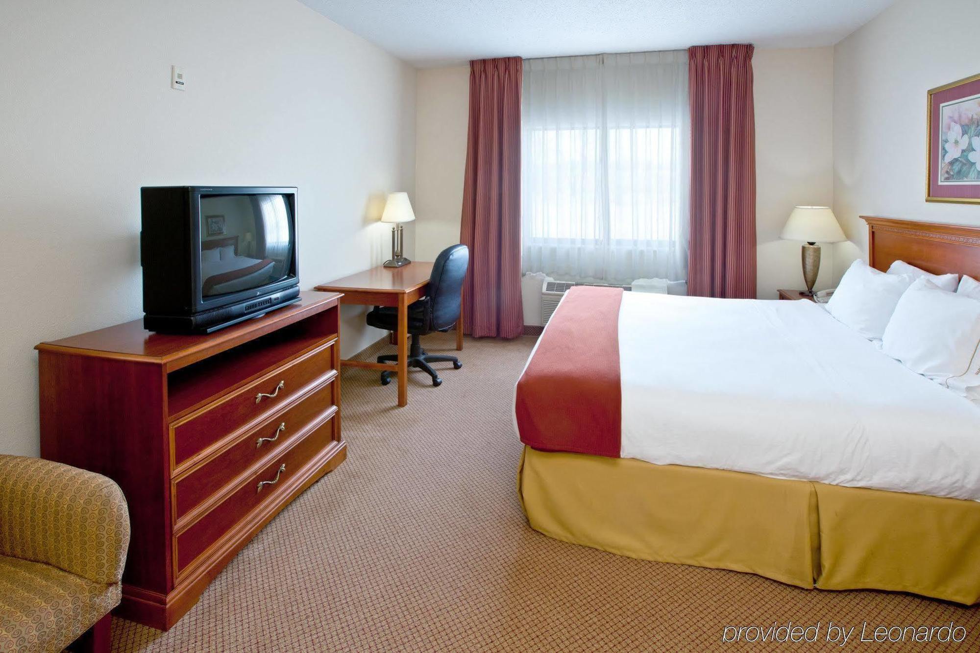 Baymont By Wyndham Chelsea Hotell Exteriör bild